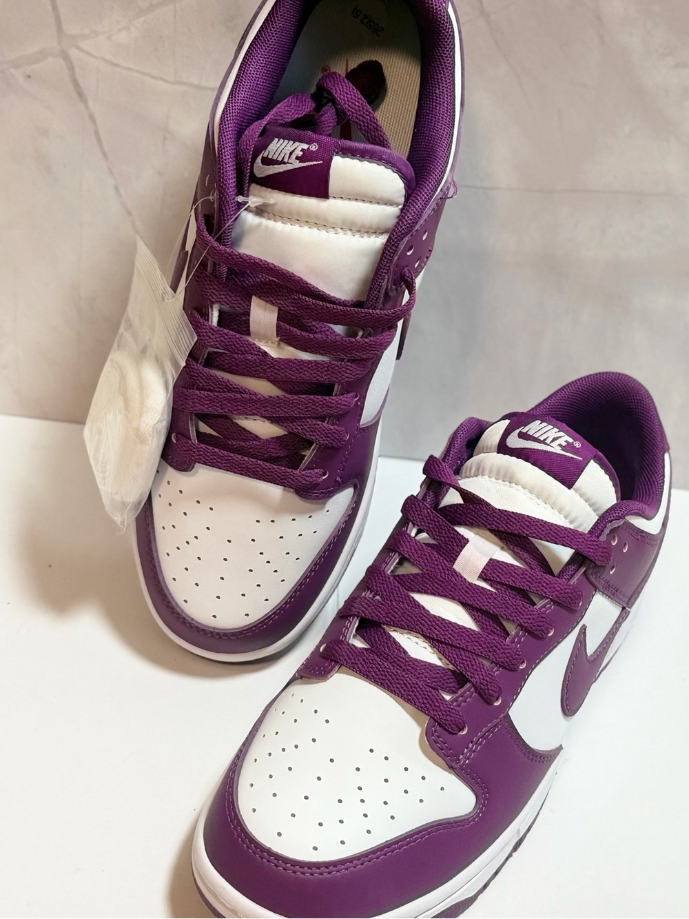 Nike Purple and White Low-Top Sneakers - Picture 2 of 10